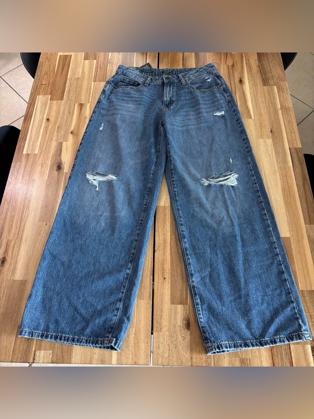 NWT Wild Fable Low-Rise Baggy Jeans